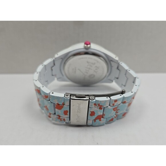 Betsey Johnson  White Blue Orange Camo Heart Quartz Watch New Battery Spring main image 8